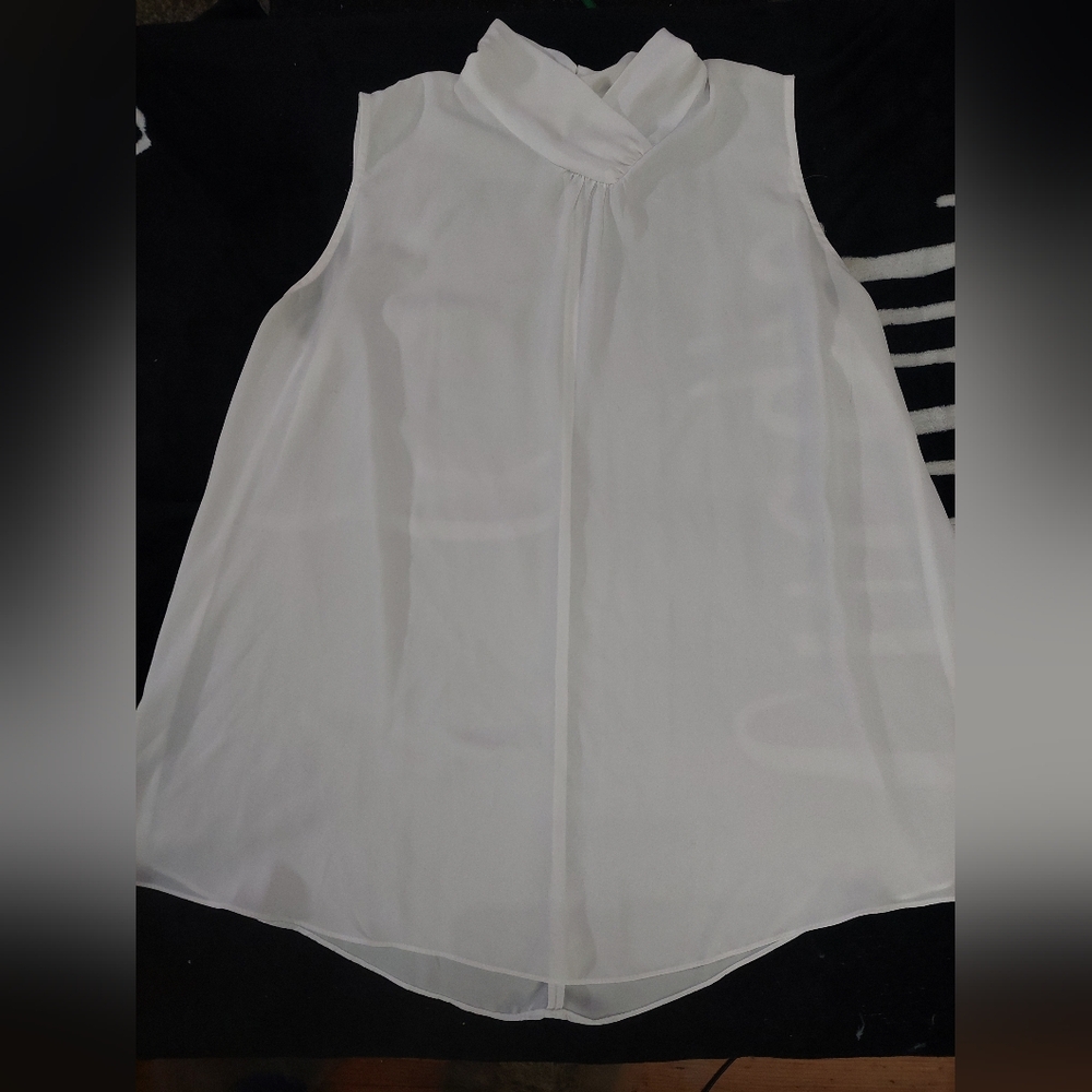 Ashley Stewart White Sleeveless Blouse‎